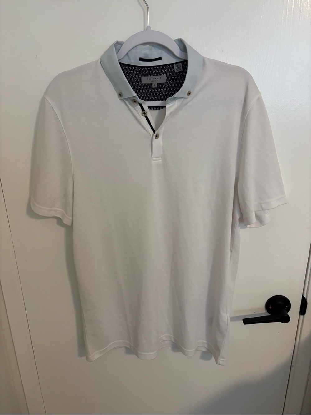 Ted Baker London Men’s Polo Shirt Size 4 (L) White Short Sleeve Navy Trim